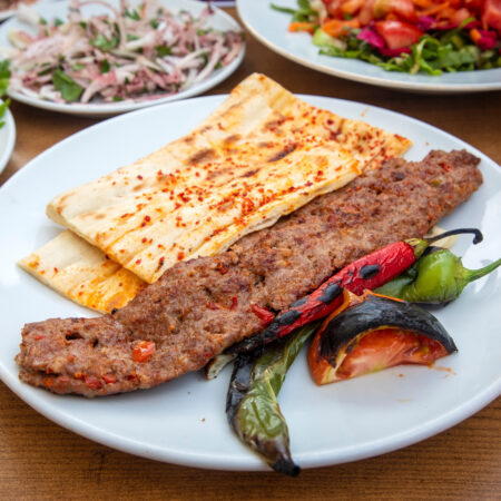 Baba Gıyma 300 gr büyük Adana kebabı, Gıyma Kebap Ankara Çankaya Emek